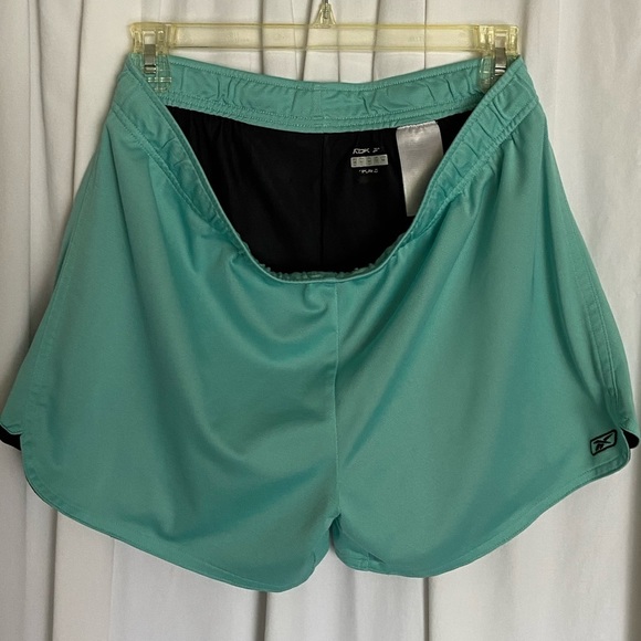 REEBOK Sz-M 80’s Sports Shorts in GUC- Everything Still Good, Even Tie & Elastic - Picture 9 of 11